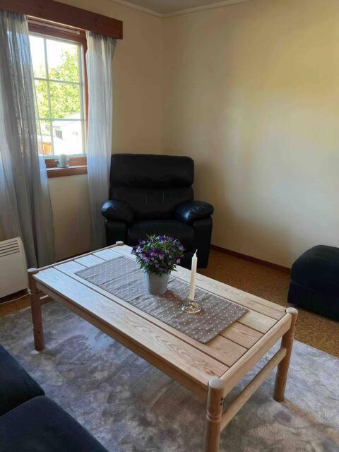 Fin, Enkel Leilighet Med Nydelig Strand I Naerheten Apartment Amdals Verk Luaran gambar